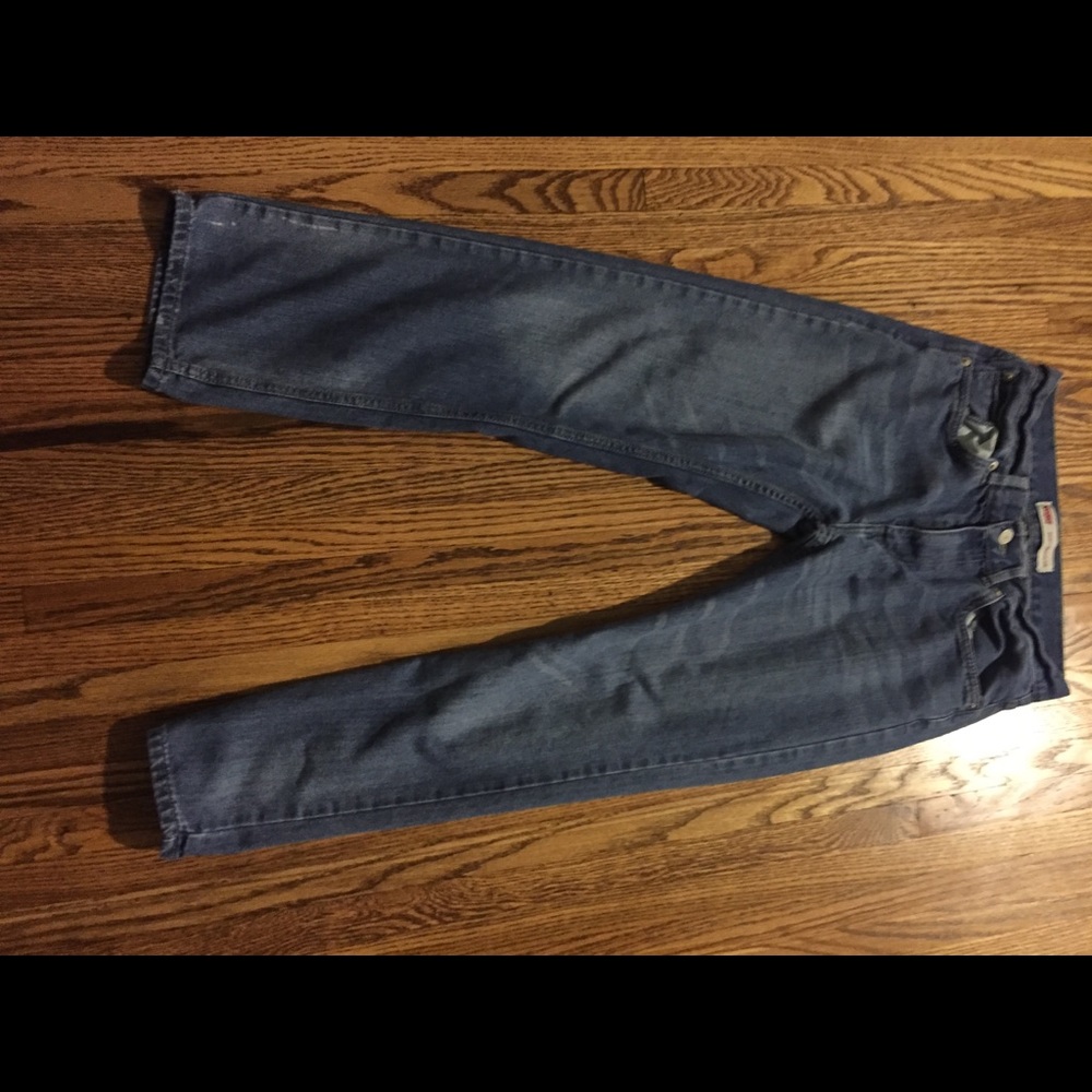 Levi’s pants